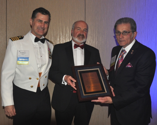 Kevin Herbert, M.B.Ch.B., D.Av.Med., Receives Tamisiea Award